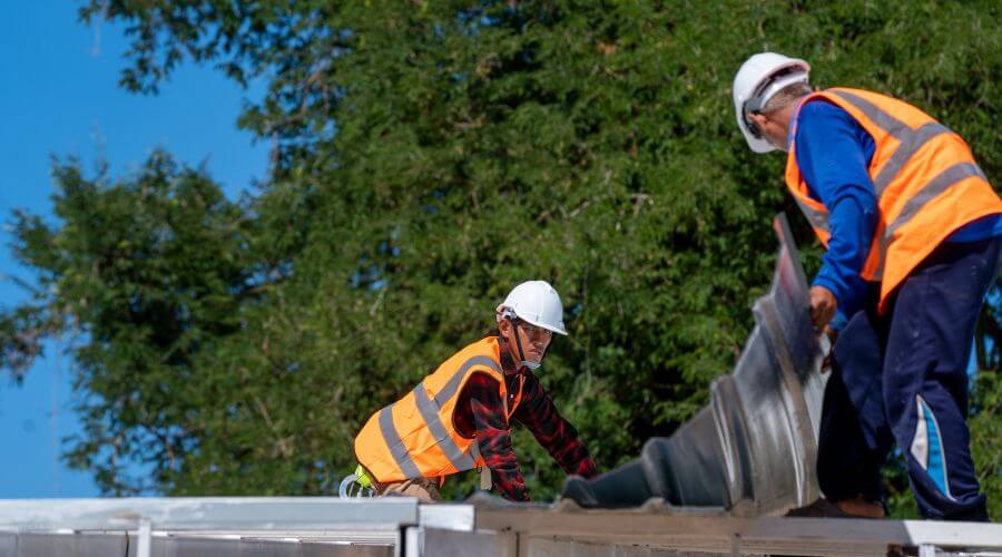 Professional residential roofers in Ottumwa, IA